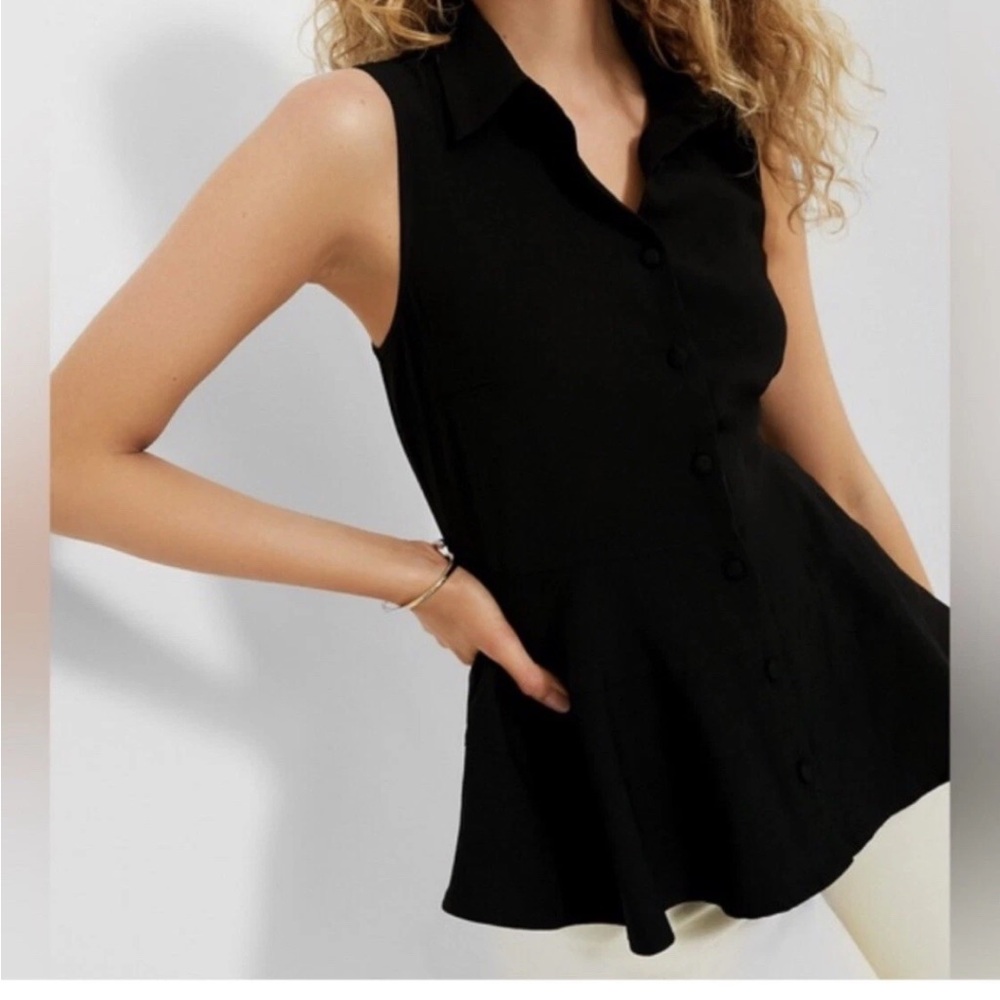 Women Tops Blouses Tuckernuck Pomander Place Ashlen Tank Top size small